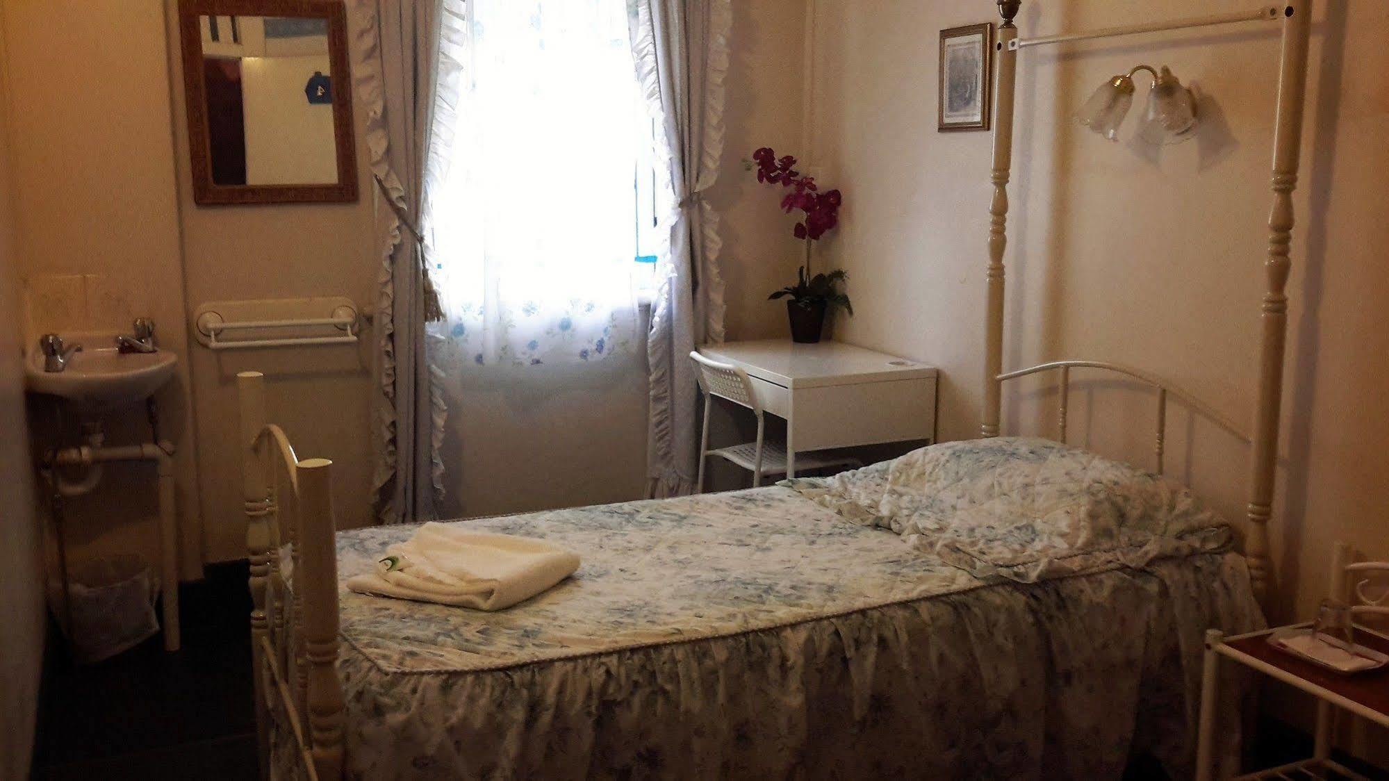 Annie'S Shandon Inn Brisbane Extérieur photo