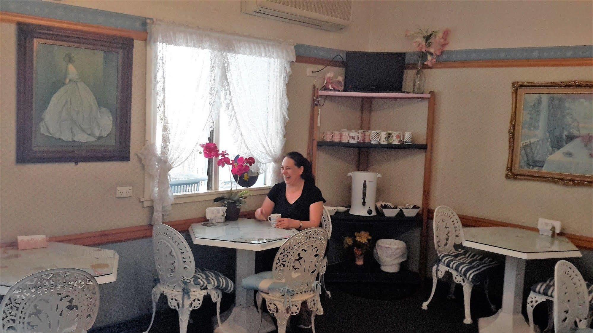 Annie'S Shandon Inn Brisbane Extérieur photo